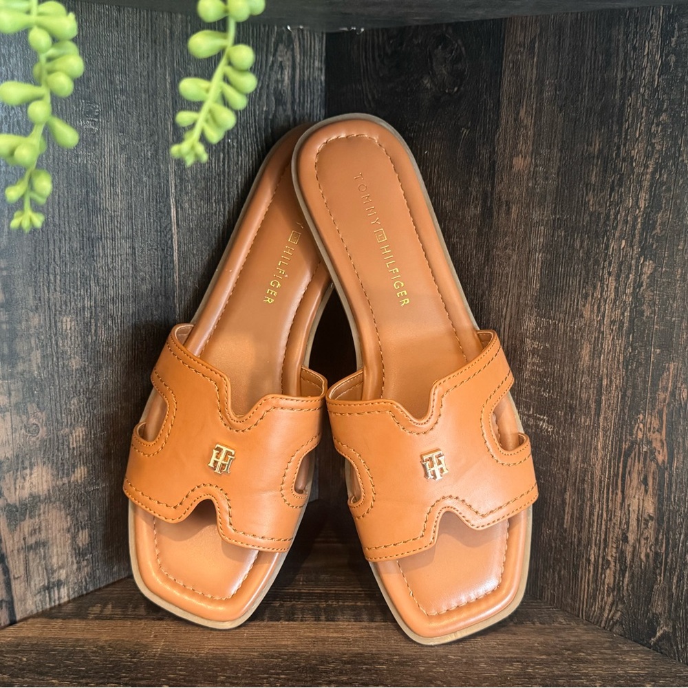 Tommy Hilfiger Cognac Leather Slide Sandals